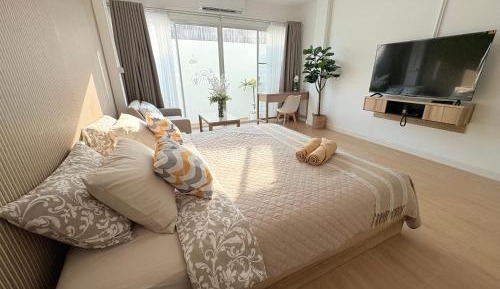 Double Room with Private Bathroom