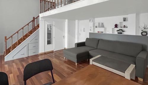 Studio - Split Level