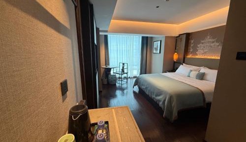 Superior Queen Room