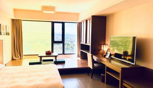 Twin Room with City View