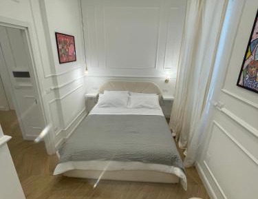 One-Bedroom Family Apartment