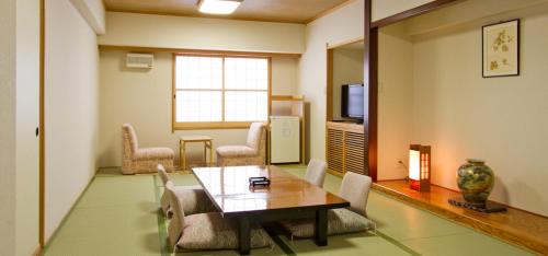 Japanese-Style Suite Room with Open Air Bath