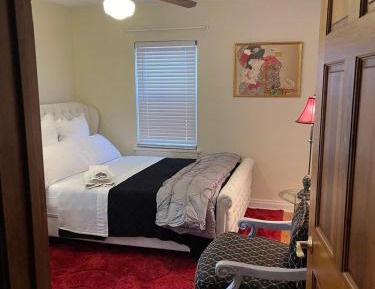 Deluxe Double Room (2 Adults + 1 Child)