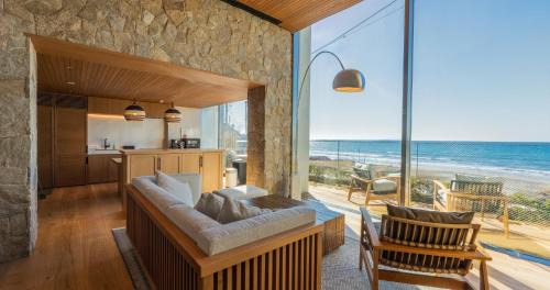 Villa with Sea View