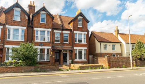 Seven-Bedroom House