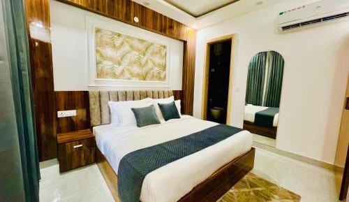 Superior King Room