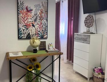 Studio Apartment with Sea View