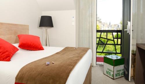 Double room courtyard side