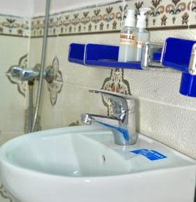 Economy Triple Room with Shared Bathroom