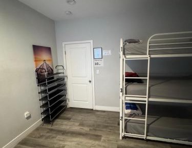 Bunk Bed in Mixed Dormitory Room