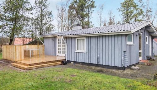 Three-Bedroom Holiday Home 