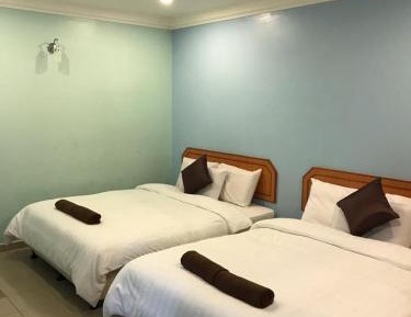 Deluxe Family Room
