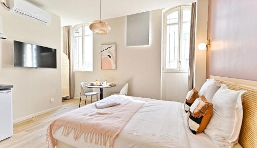 Queen Studio - Disability Access