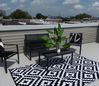 Apartment with City View