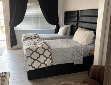 Standard Twin Room with Garden View