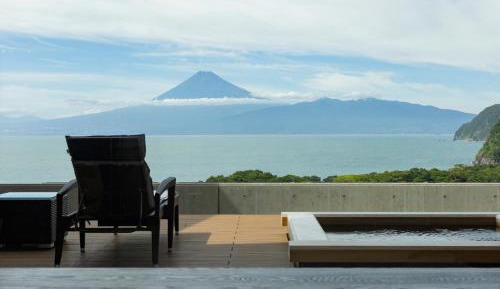 Twin Room with View