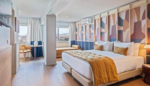 Deluxe Double Room with Extra Bed