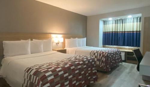 Deluxe Room with Two Queen Beds Disability Accessible Non-Smoking