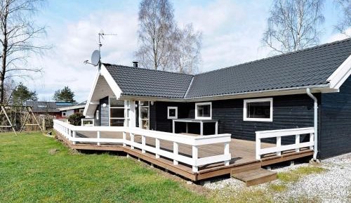 Four-Bedroom Holiday Home