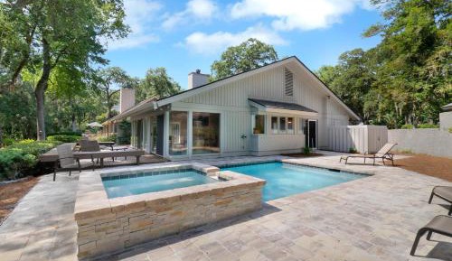 Three-Bedroom Vacation Home 