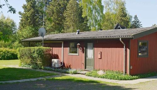 Two-Bedroom Holiday Home