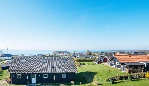 Four-Bedroom Holiday Home
