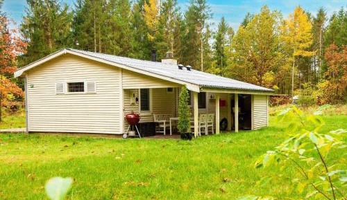 Two-Bedroom Holiday Home