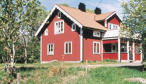 Three-Bedroom Holiday Home 