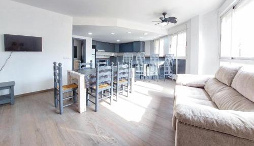 Three-Bedroom Holiday Home 