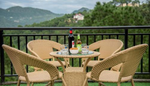 Three-Bedroom Apartment - High Floor