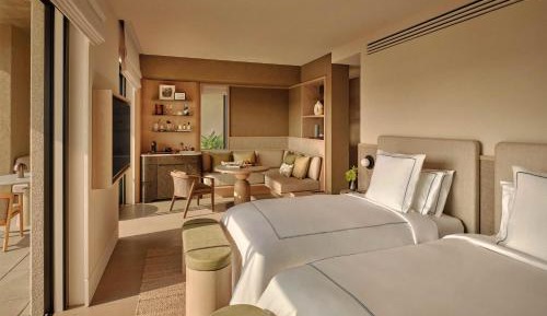 Deluxe Beachfront Villa Twin