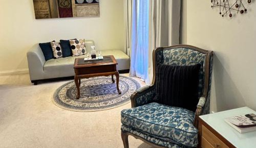 Jacaranda Suite