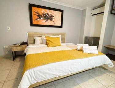 Double Room with Spa Bath