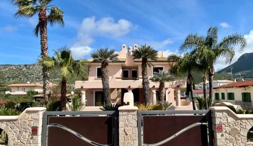 Family Suite with Balcony