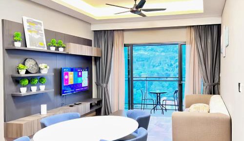 Deluxe Apartment