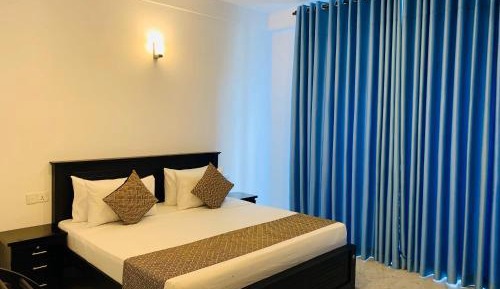 Deluxe Double or Twin Room with Balcony