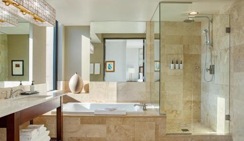 Executive Suite, 1 King, Sofa bed