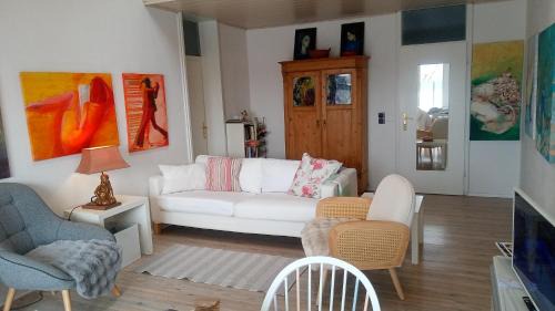 Deluxe Two-Bedroom Apartment