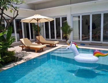 Villa with Private Pool