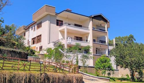 Eight-Bedroom House