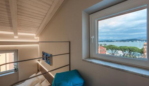 Deluxe Double Room with Sea View