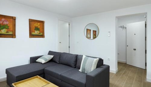 Superior One-Bedroom Apartment with Balcony