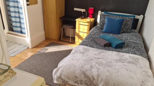 Single Room with Private Bathroom