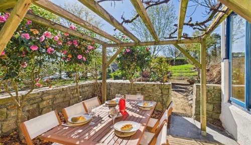 Three-Bedroom Vacation Home 