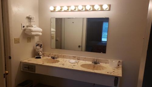 King Room - Disability Access