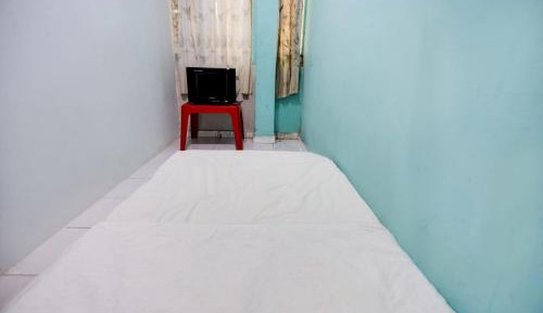 Small Single Room