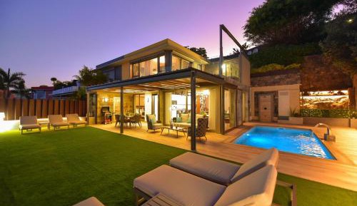 Five-Bedroom Villa