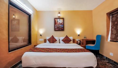 Deluxe Double Room with Balcony and Sea View