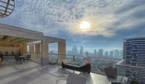 Penthouse Apartment