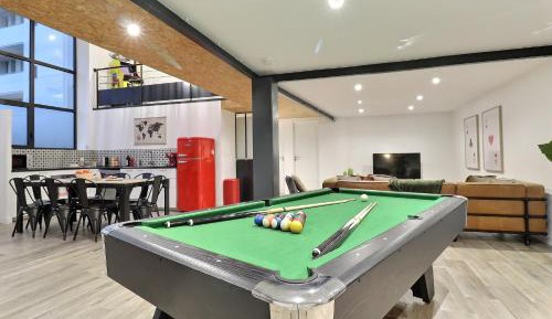 Deluxe Apartment